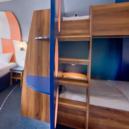 Hotel Explorers Marne-la-vallee