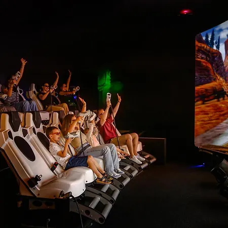 Explorers Marne-la-vallée 3* Magny-le-Hongre