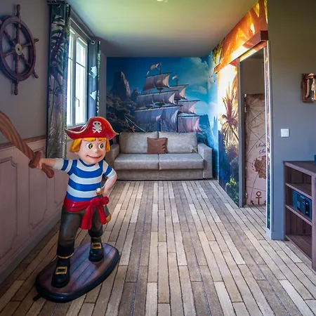 Explorers Marne-la-vallee Hotel 3*