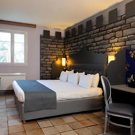 ホテル Explorers Marne-la-vallee