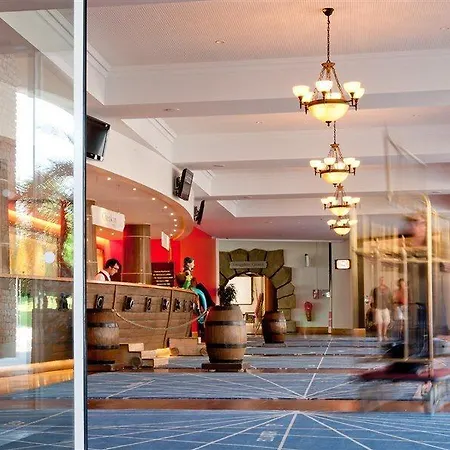Explorers Marne-la-vallee Hotel 3*