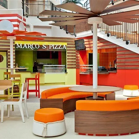 Explorers Marne-la-vallee Hotel