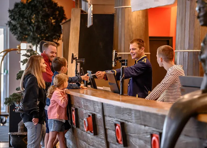 ホテル Explorers Marne-la-vallee マニー＝ル＝オングル