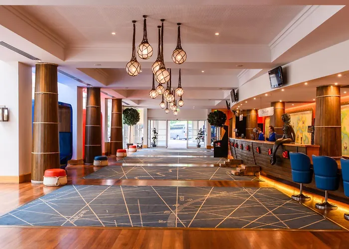 Szálloda Explorers Marne-la-vallee